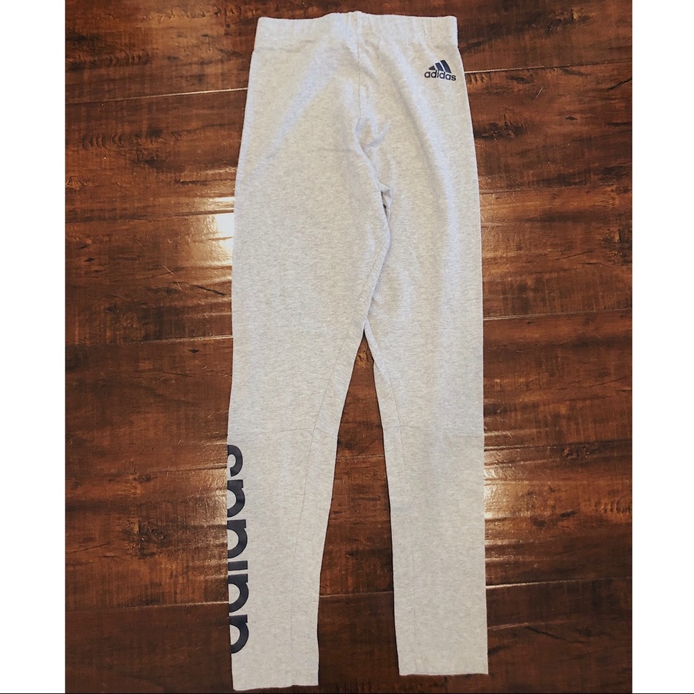 Pre-loved Adidas Leggings ✨